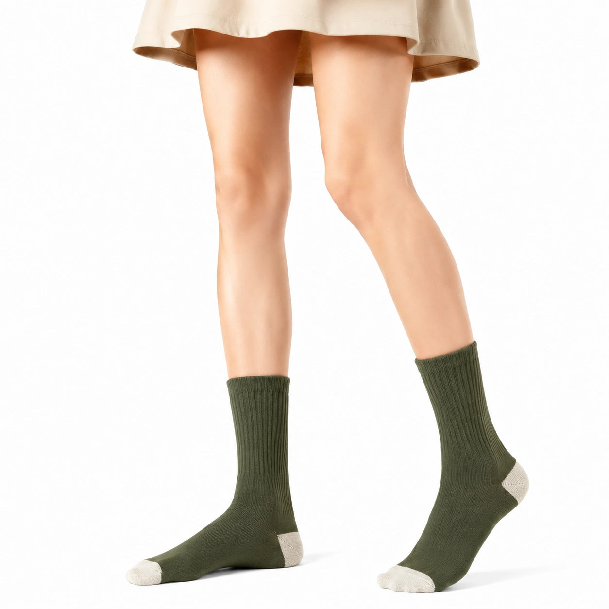 Chaussettes mi-mollet 43-46 en maille vert kaki et écru côtelées