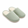 Chaussons ouverts taille 42/43 en textile vert sauge à texture côtelée pour intérieur