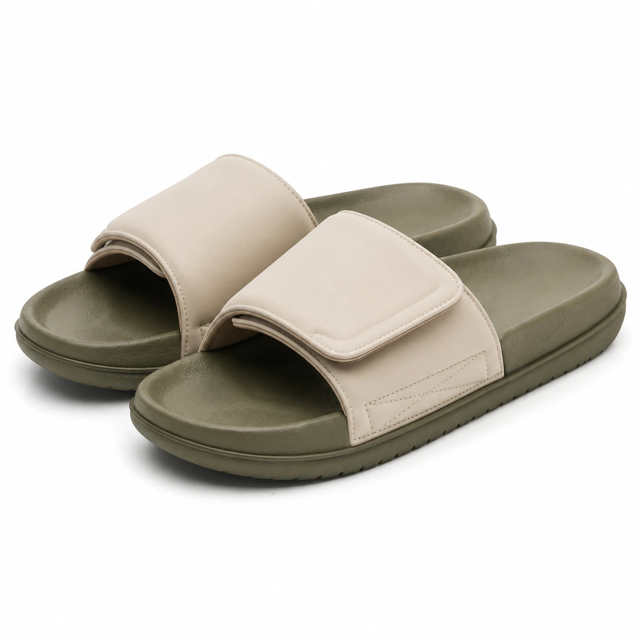 Claquettes 38/39 beige et vert olive en matière synthétique à bride large réglable